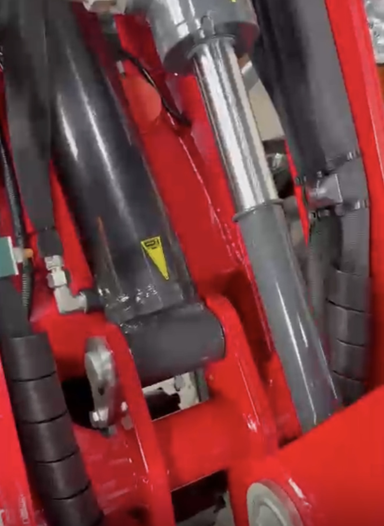 Suurempi nostosylinteri