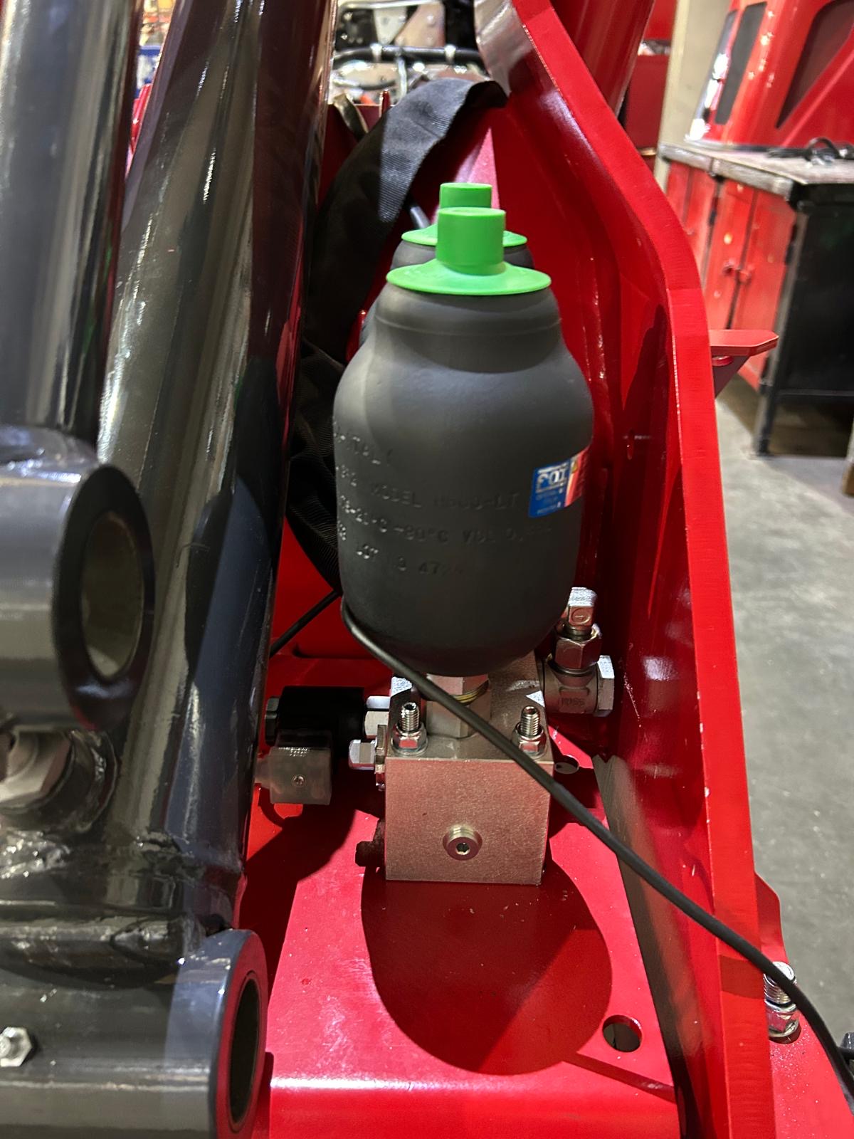 Puomin jousitus (3448,2838,4275,48T18)